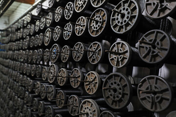 The fishing net production line is in a net farm