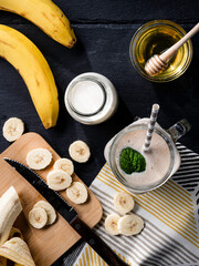 banana smoothie with milk and honey