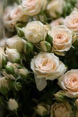 Obraz na płótnie Canvas Bouquet of fresh pale pink roses floral background
