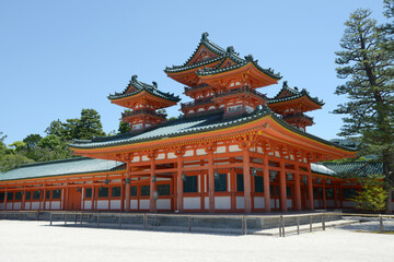 Naklejka premium 平安神宮 蒼龍楼 京都市左京区