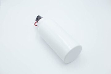 White disposable glossy cup with lid and straw.