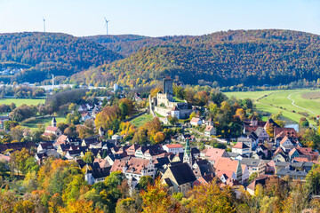Herbstliche Idylle in Pappenheim im mittelfränkischen Altmühltal
