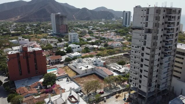 New highrise under construction in Colombian coastal city Santa Marta