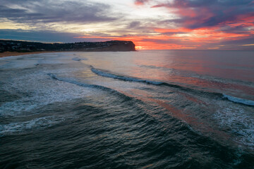 Obraz premium A winters sunrise at the seaside