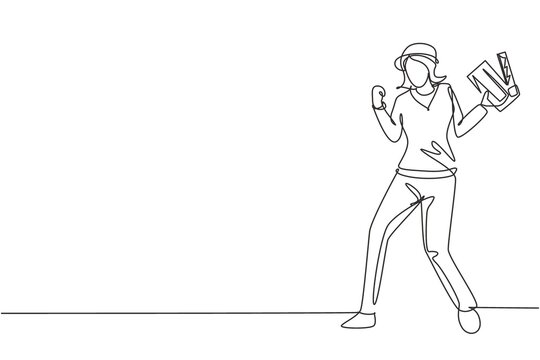 Single One Line Drawing Female Film Director Stands With Celebrate Gesture Holding Clapperboard And Prepare Camera Crew For Shooting At Studio. Continuous Line Draw Design Graphic Vector Illustration