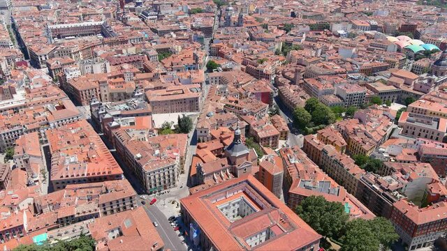 Madrid: Aerial view of capital city of Spain, historic centre of city, famous square Plaza Mayor in background - landscape panorama of Europe from above