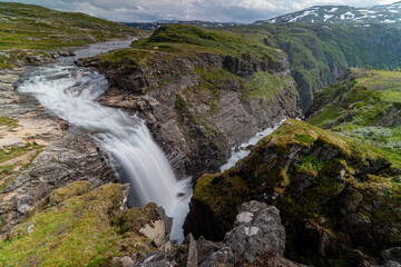 Fototapeta na wymiar Rjukandefoss, Lofthus, Norway