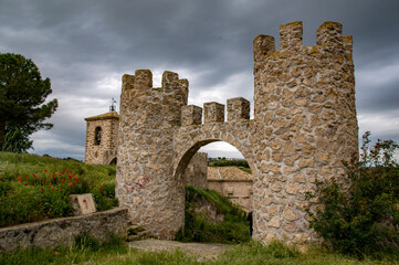 Fototapeta na wymiar Castillo de Almoguera, Almoguera, Guadalajara, Castilla la Mancha, España