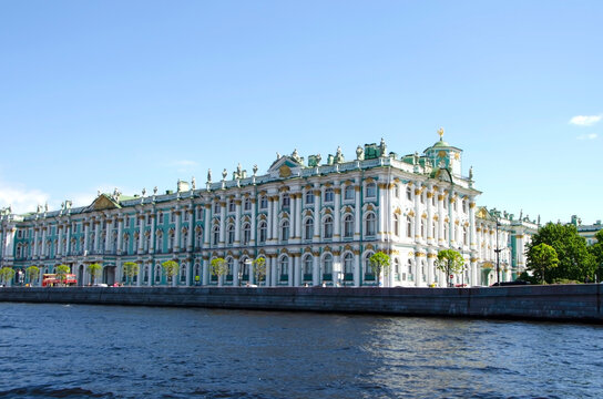 View of the Winter Palace (Hermitage) in Saint Petersburg, Russia