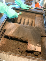 Fireplace in the house must be cleaned regularly from soot