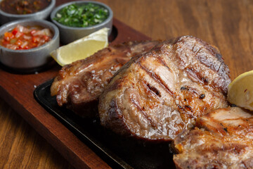 bondiola a la parrilla