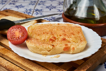 Bread with tomato and oil
