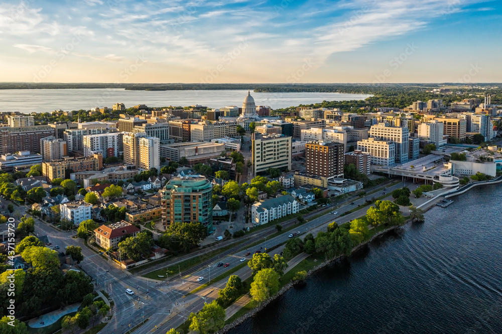 Wall mural aerial view of madison city downtown at sunset