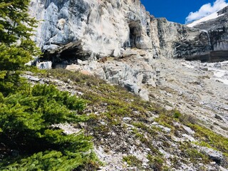 Mount Rundle spine spectacular unspoiled scenery 