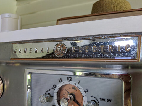 Old General Electric GE Logo On Stove
