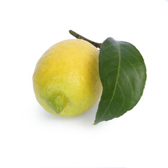 Citron jaune avec feuille