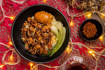 Lu rou fan or Taiwanese braised pork rice bowl is one of THE most beloved Taiwanese comfort foods. 

