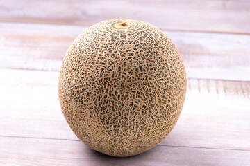 タカミメロン（青肉メロン）