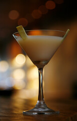 drinks cocktail for summer
