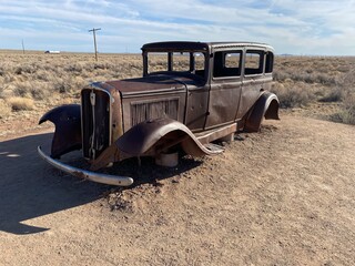 Route 66 Old Car - Rusted 1932 Studebaker