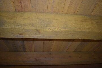 
ceiling beam