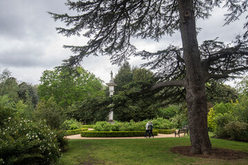 Fototapeta na wymiar a sunny day at Chiswick House and Garden, London.