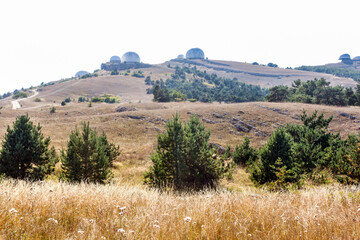 Fototapeta na wymiar The road to the property located on the top of the hill.