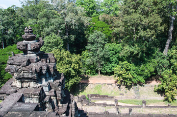 Kambodscha. Teil der Tempelanlage von Angkor Wat.   Detailansicht eines etwas abseits gelegenen Tempels.