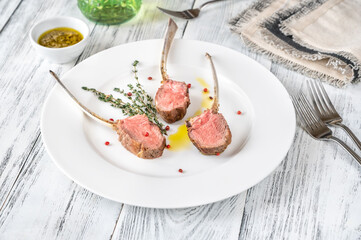 Rack of lamb with thyme