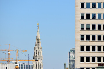 New constructions, high buildings and historical sites altogether in Brussels