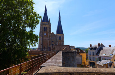 The main church of Dourdan is located just in front of the castle. Construction started in the 12th century, but the church kept being modified and repaired until the 17th. France.