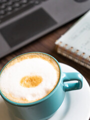 bebida caliente o fria, cafe, granisado, cafe en grano, cafe puro, chemex, v60, prensa francesa, prensa, cafe presa, postres, agua, expreso cafe filtrado, filtrado, brownie, galletas de chocolate