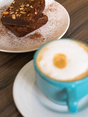 bebida caliente o fria, cafe, granisado, cafe en grano, cafe puro, chemex, v60, prensa francesa, prensa, cafe presa, postres, agua, expreso cafe filtrado, filtrado, brownie, galletas de chocolate