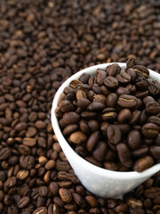 bebida caliente o fria, cafe, granisado, cafe en grano, cafe puro, chemex, v60, prensa francesa, prensa, cafe presa, postres, agua, expreso cafe filtrado, filtrado, brownie, galletas de chocolate