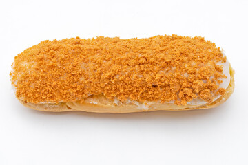  eclair au spéculoos isolé sur un fond blanc