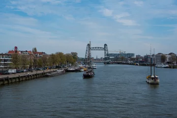 Papier Peint photo autocollant Pont Érasme boats on the river in Rotterdam 