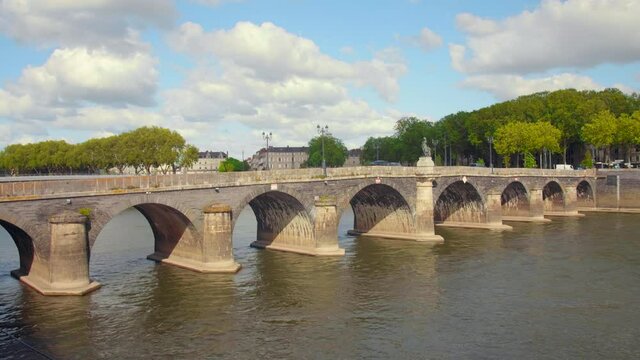 Angers, Maine-et-Loire, France. The Verdun Bridge (pont de Verdun) is a bridge crossing the Maine River in the center of Angers that connects downtown to the La Doutre district.