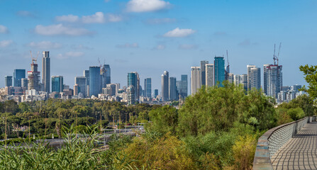 Fototapeta na wymiar View of Tel Aviv skyline from University hill promenade.