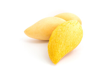 Ripe mango, mango isolated on white background.