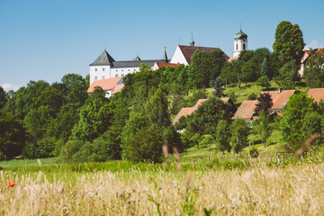 Fototapeta na wymiar Schloss Wolfegg im Allgäu