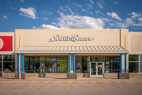 Exterior of an Eddie Bauer Store