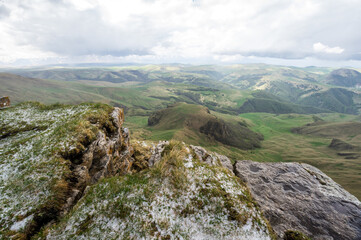 Fototapeta na wymiar Panoramic view of the Bermamyt Plateau