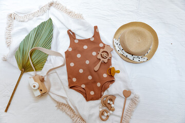 Obraz na płótnie Canvas Summer baby accessories on white background. Holiday concept