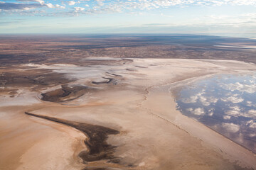 Aerial view of the coastline of Kati Thunda, Lake Eyre, Australias largest salt lake showing salt lines along the shore at Halligan Bay created by the flood waters.
