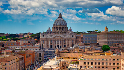 Fototapeta na wymiar View of St. Peter's Basilica in the Vatican