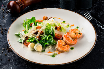 fresh salad with prawns and quail eggs