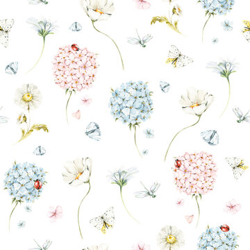 Watercolor nursery seamless pattern Hand painted cute butterfly, wild flowers, hyndragea, daisy. isolated on white background. illustration for design, print, wallpaper