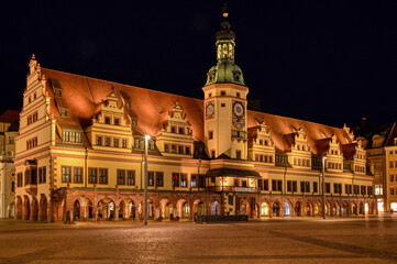 Fototapeta na wymiar Illuminated old town hall and market square in Leipzig at night