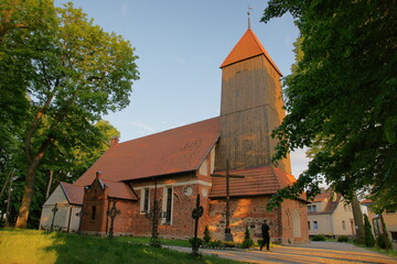 Olsztyn. Gutkowo. Kościół św. Wawrzyńca. Polska - Mazury - Warmia.