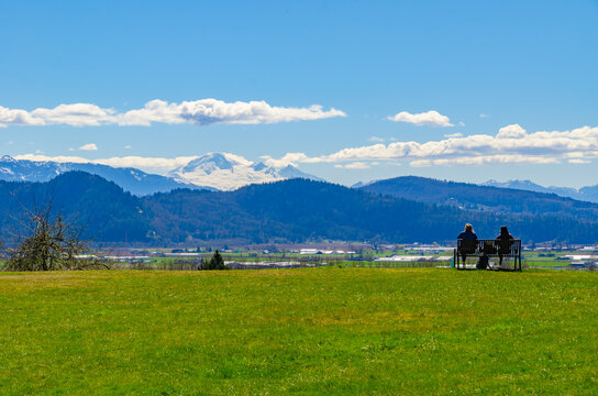 Fraser River Heritage Park In The Sunny Day